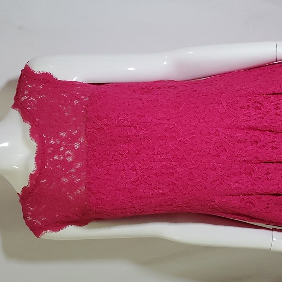 Adrianna Papell Lace 👗 - Picture 2 of 9